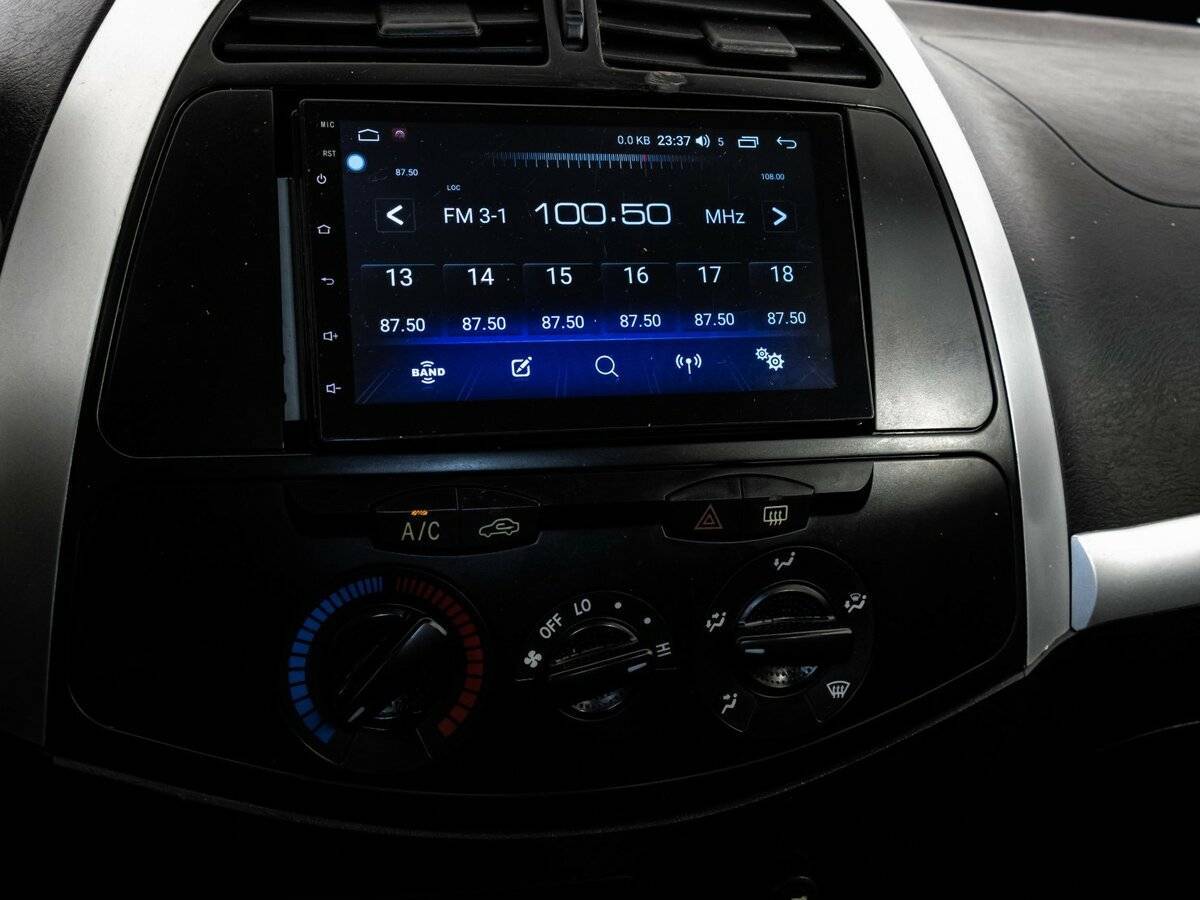 Chery Tiggo (T11) с пробегом — 2012 год. Фото: #13