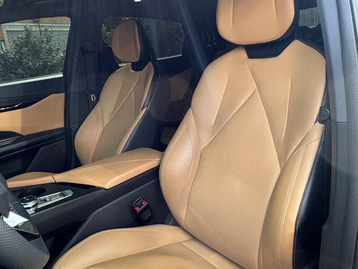 Changan UNI-V с пробегом — 2022 год. Фото: #7