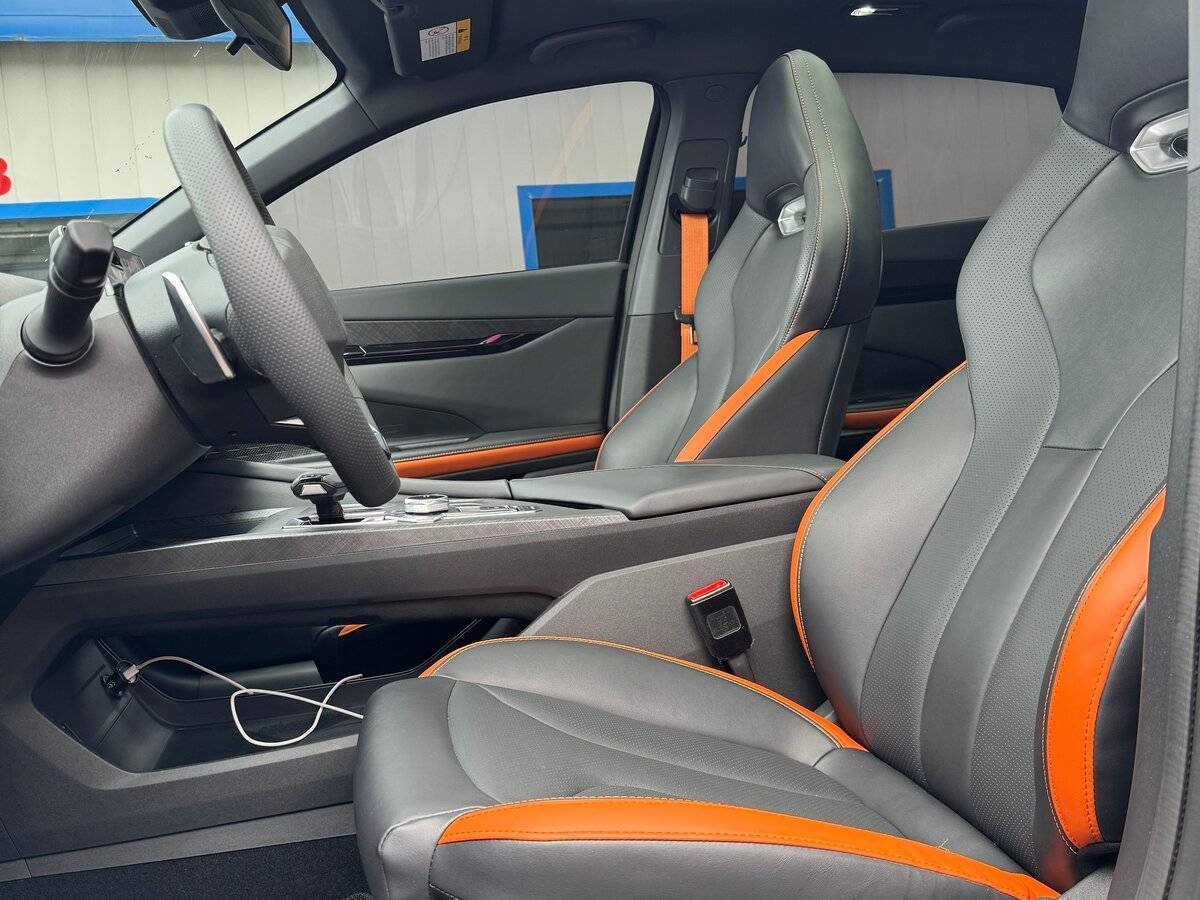 Changan UNI-V с пробегом — 2023 год. Фото: #7