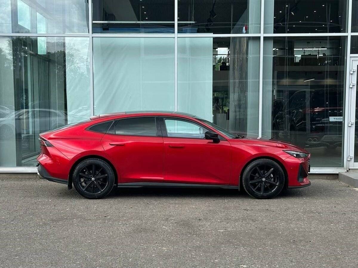 Changan UNI-V с пробегом — 2024 год. Фото: #7