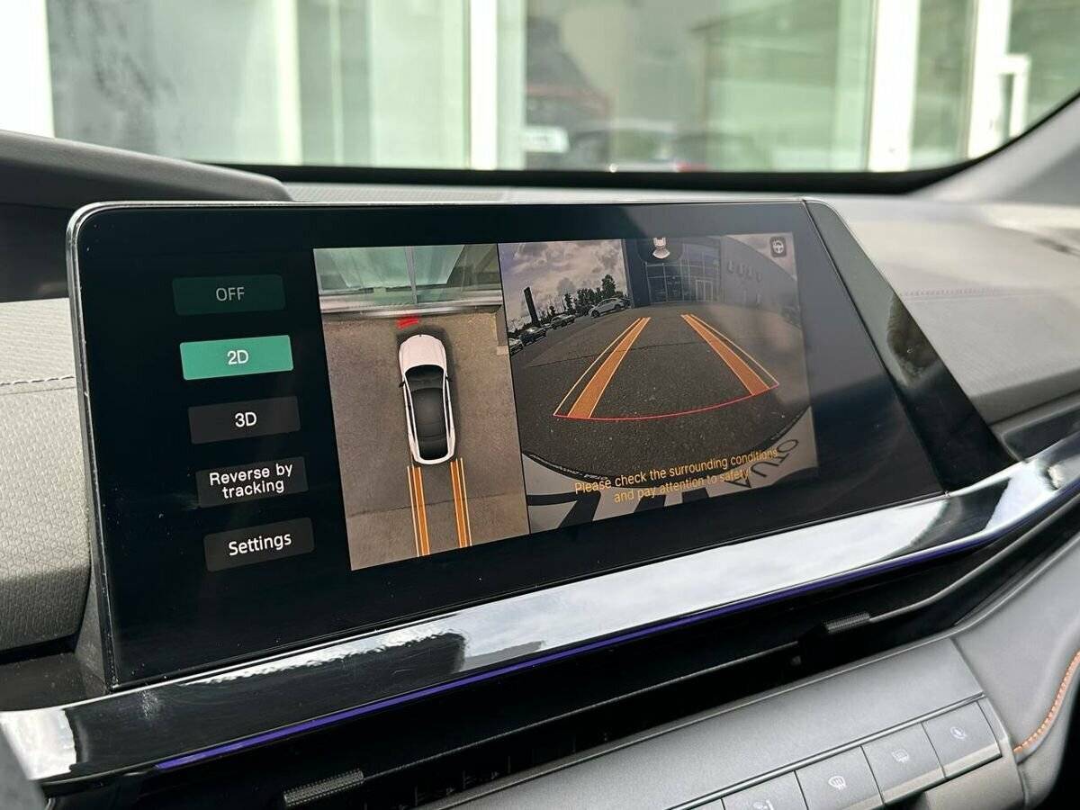 Changan UNI-V с пробегом — 2024 год. Фото: #12