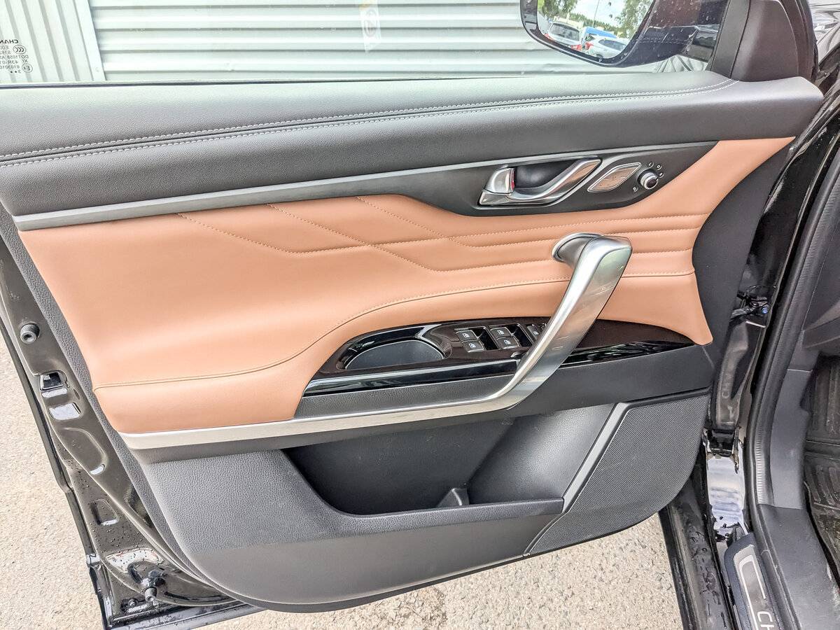 Changan CS95 с пробегом — 2023 год. Фото: #18