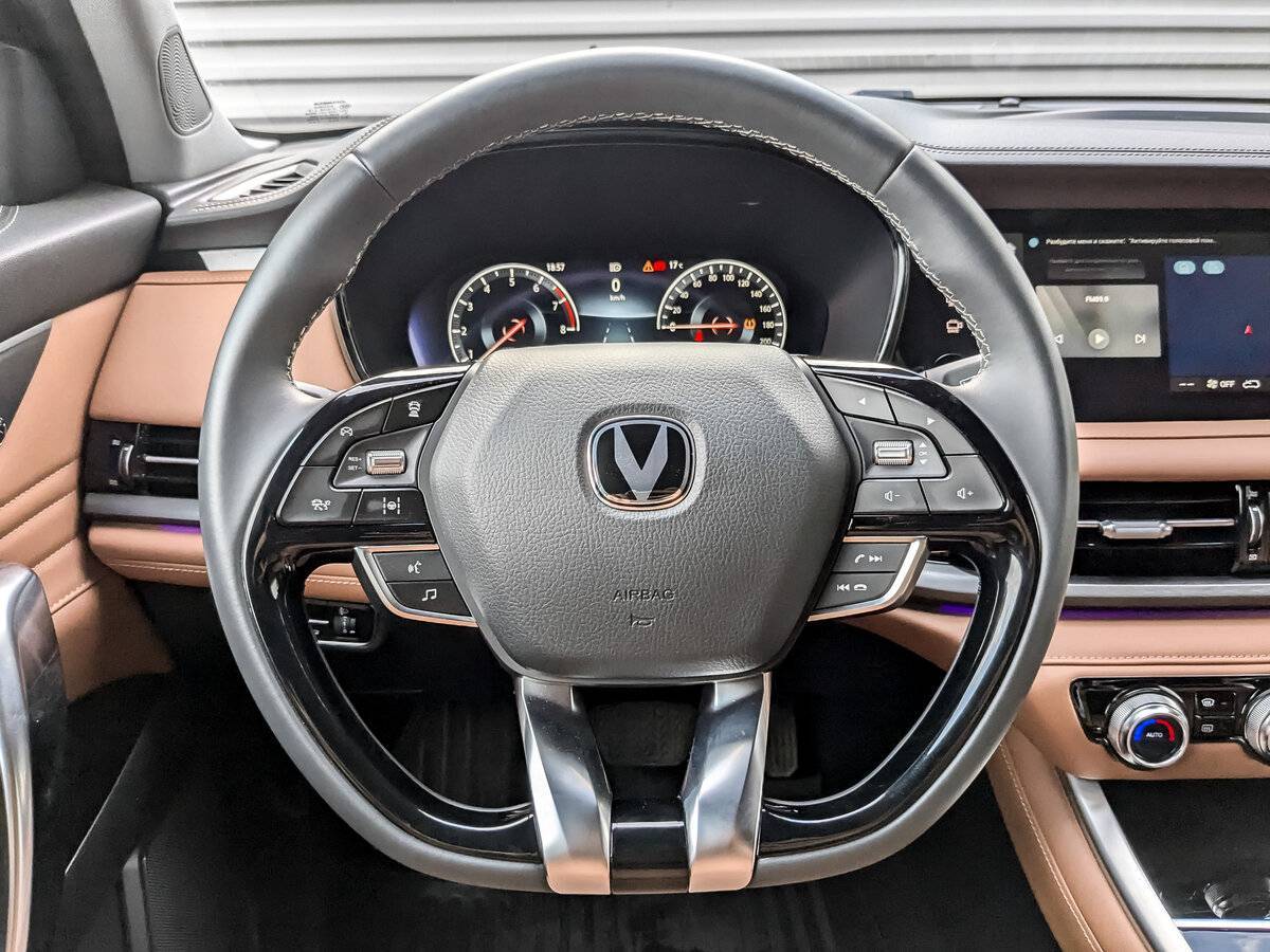 Changan CS95 с пробегом — 2023 год. Фото: #21