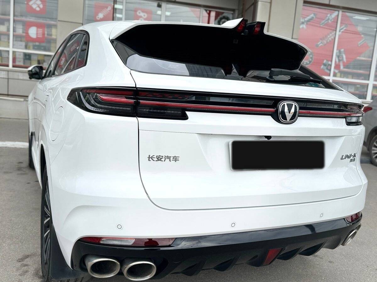 Changan UNI-K с пробегом — 2023 год. Фото: #7