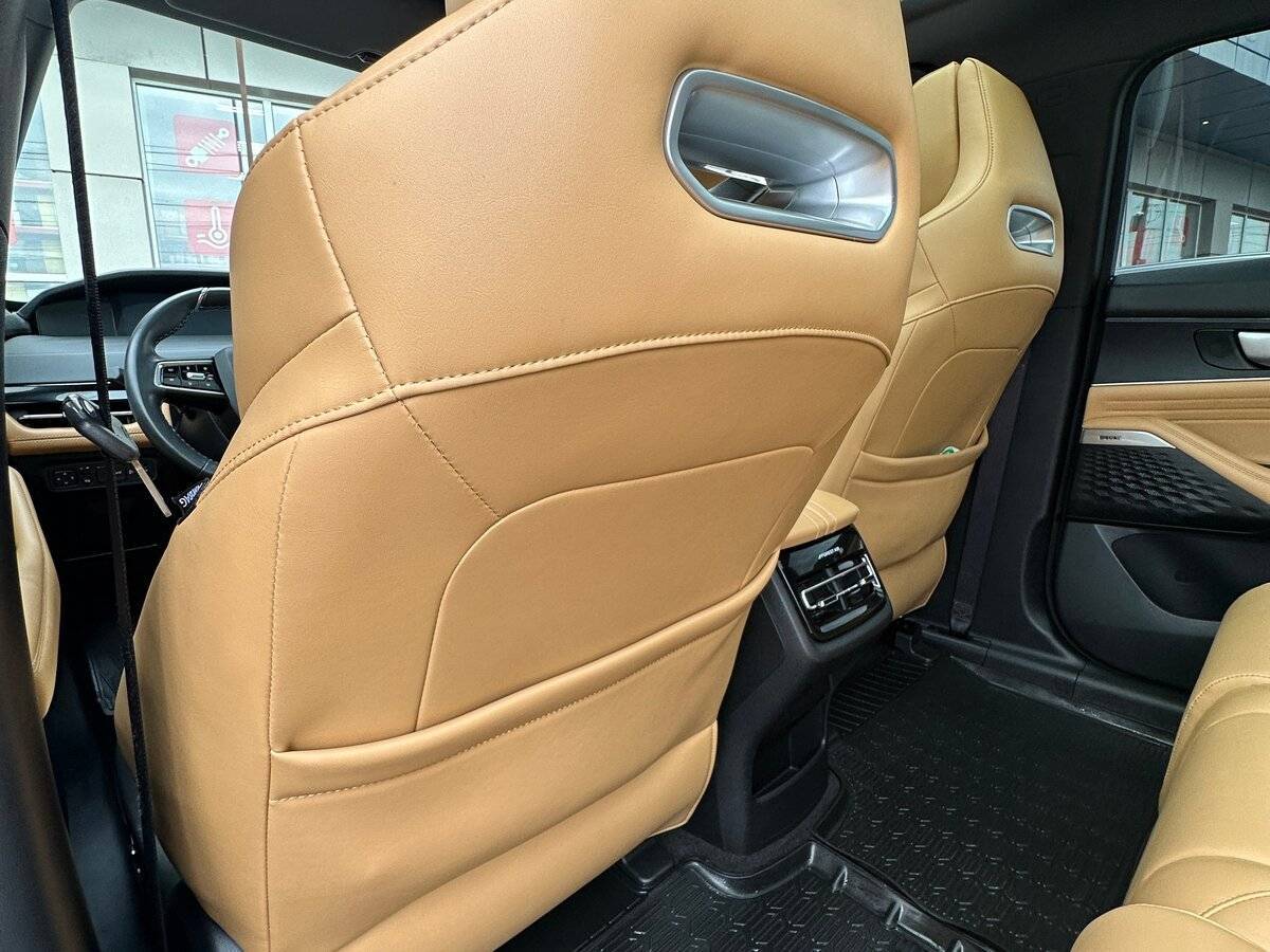 Changan UNI-K с пробегом — 2023 год. Фото: #30