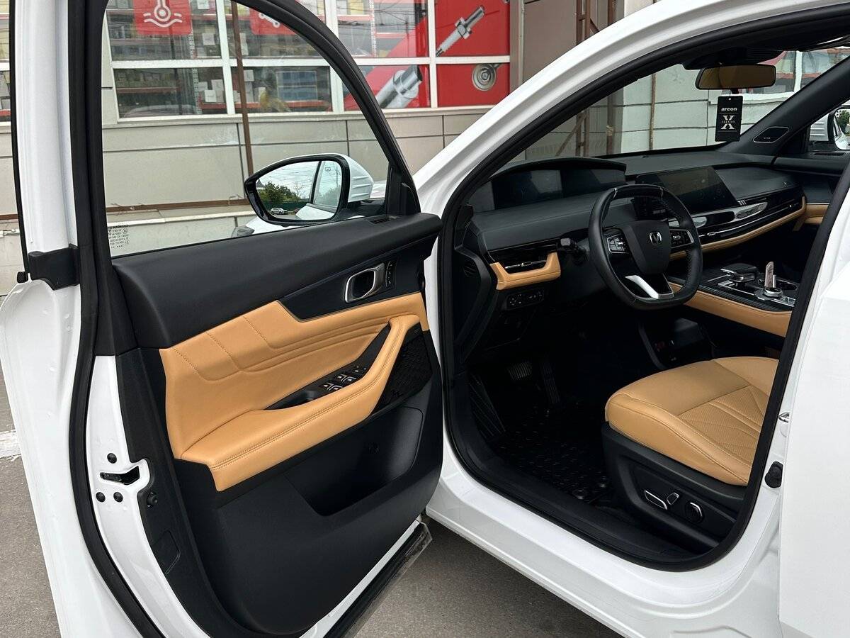 Changan UNI-K с пробегом — 2023 год. Фото: #37