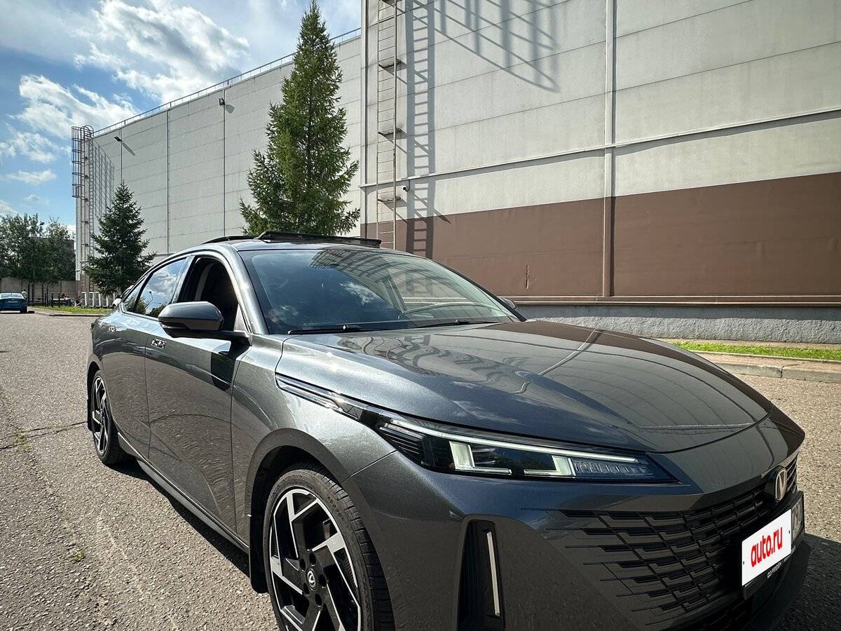 Changan Lamore с пробегом — 2023 год. Фото: #2