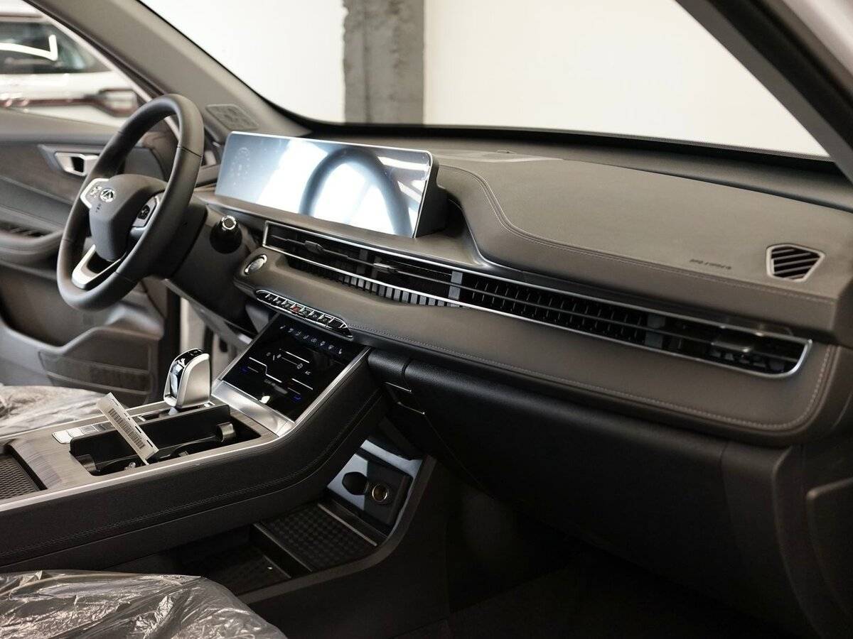 Chery Tiggo 4 с пробегом — 2024 год. Фото: #12