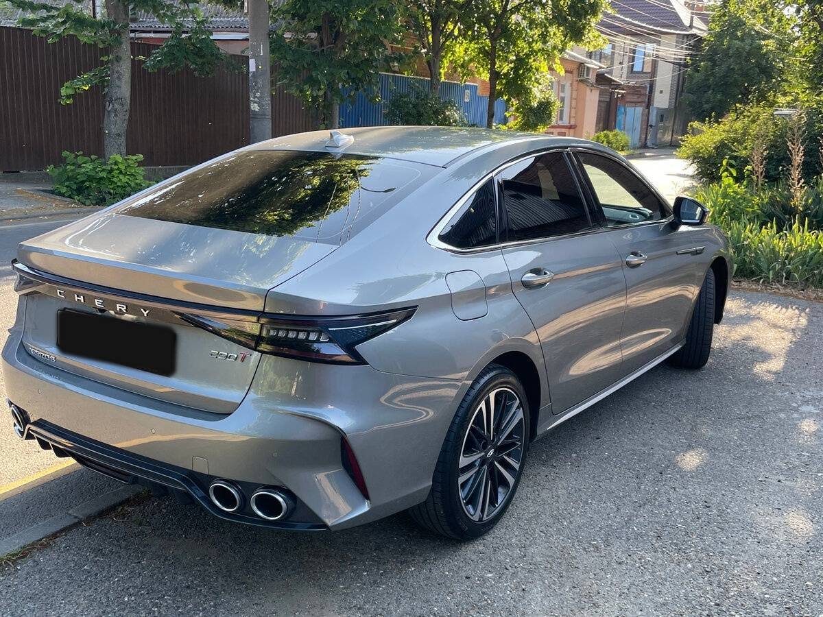 Chery Arrizo 8 с пробегом — 2024 год. Фото: #1