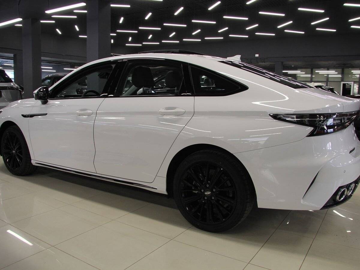 Chery Arrizo 8 с пробегом — 2024 год. Фото: #2