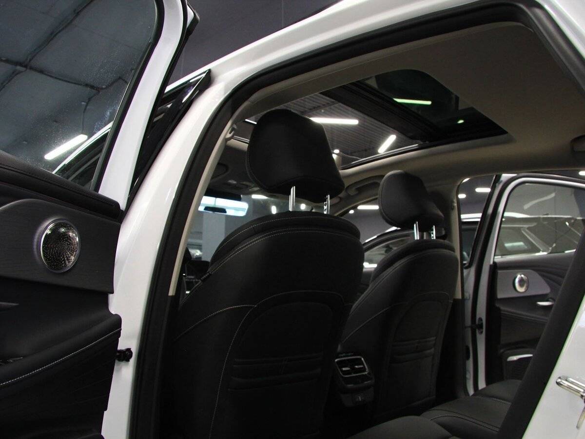 Chery Arrizo 8 с пробегом — 2024 год. Фото: #7