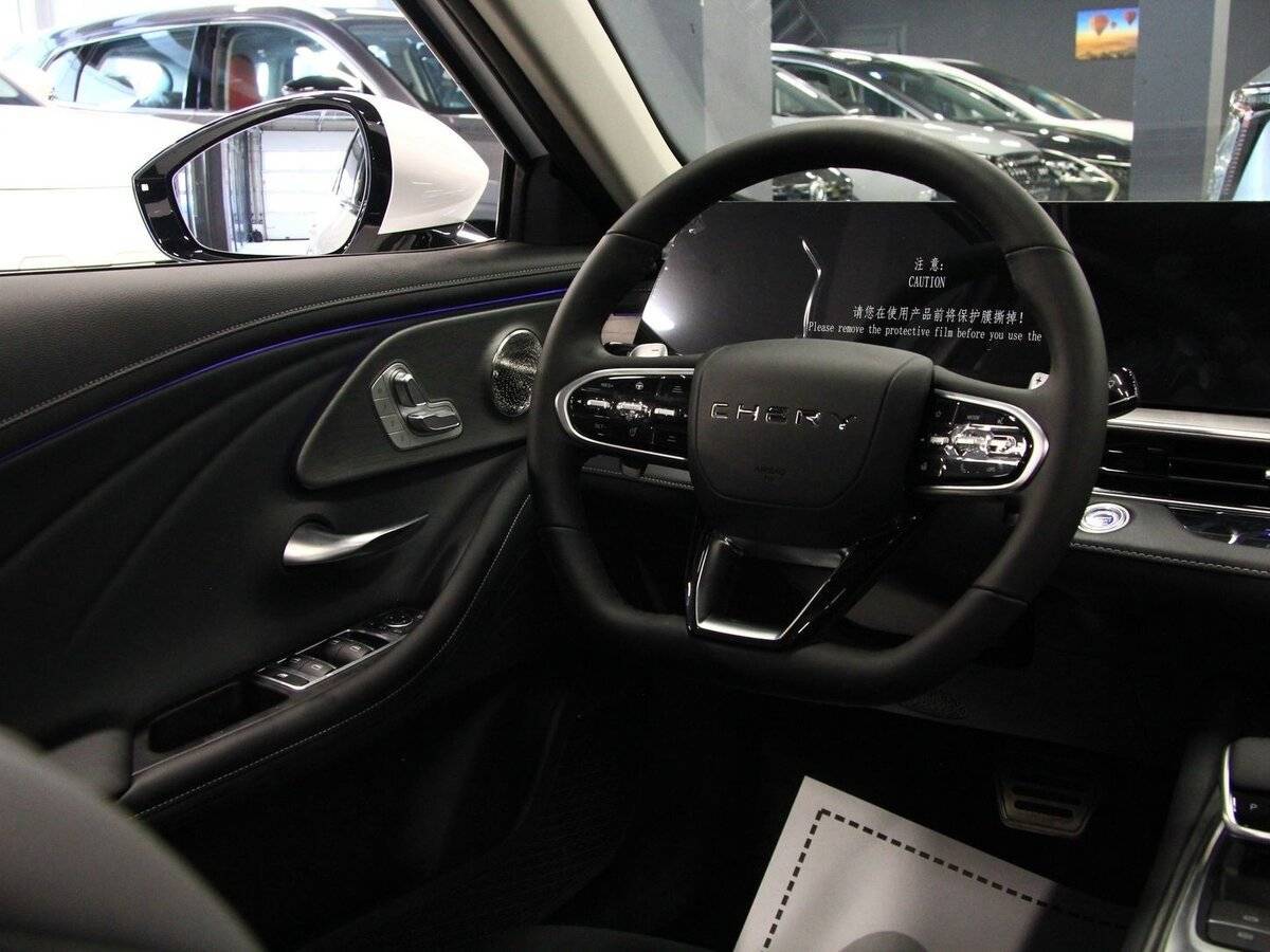 Chery Arrizo 8 с пробегом — 2024 год. Фото: #11