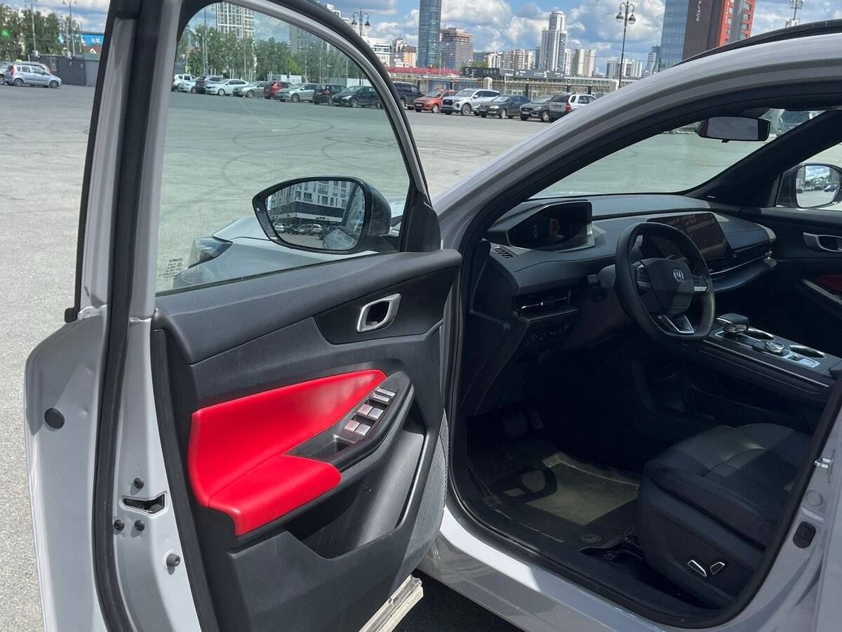 Changan UNI-S (CS55 Plus) с пробегом — 2024 год. Фото: #9