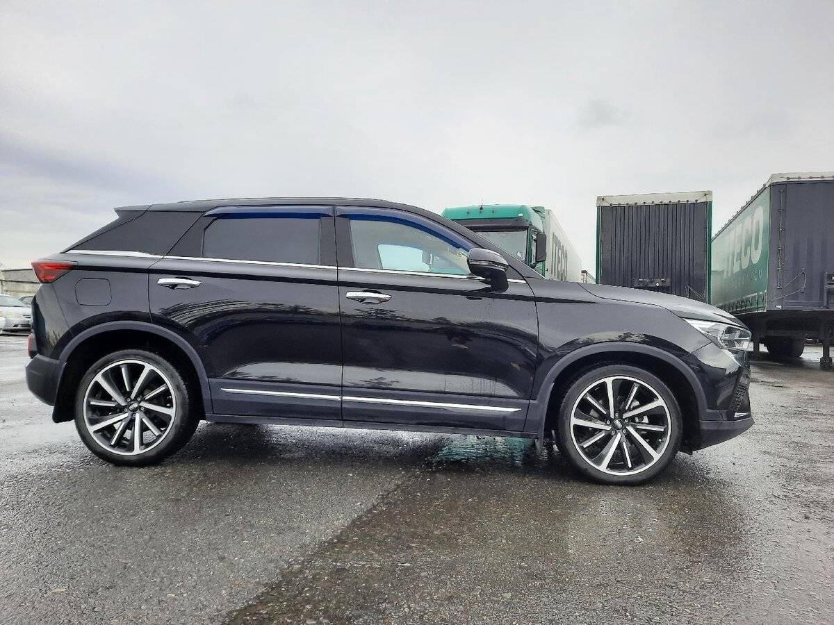 FAW Bestune T77 с пробегом — 2022 год. Фото: #5