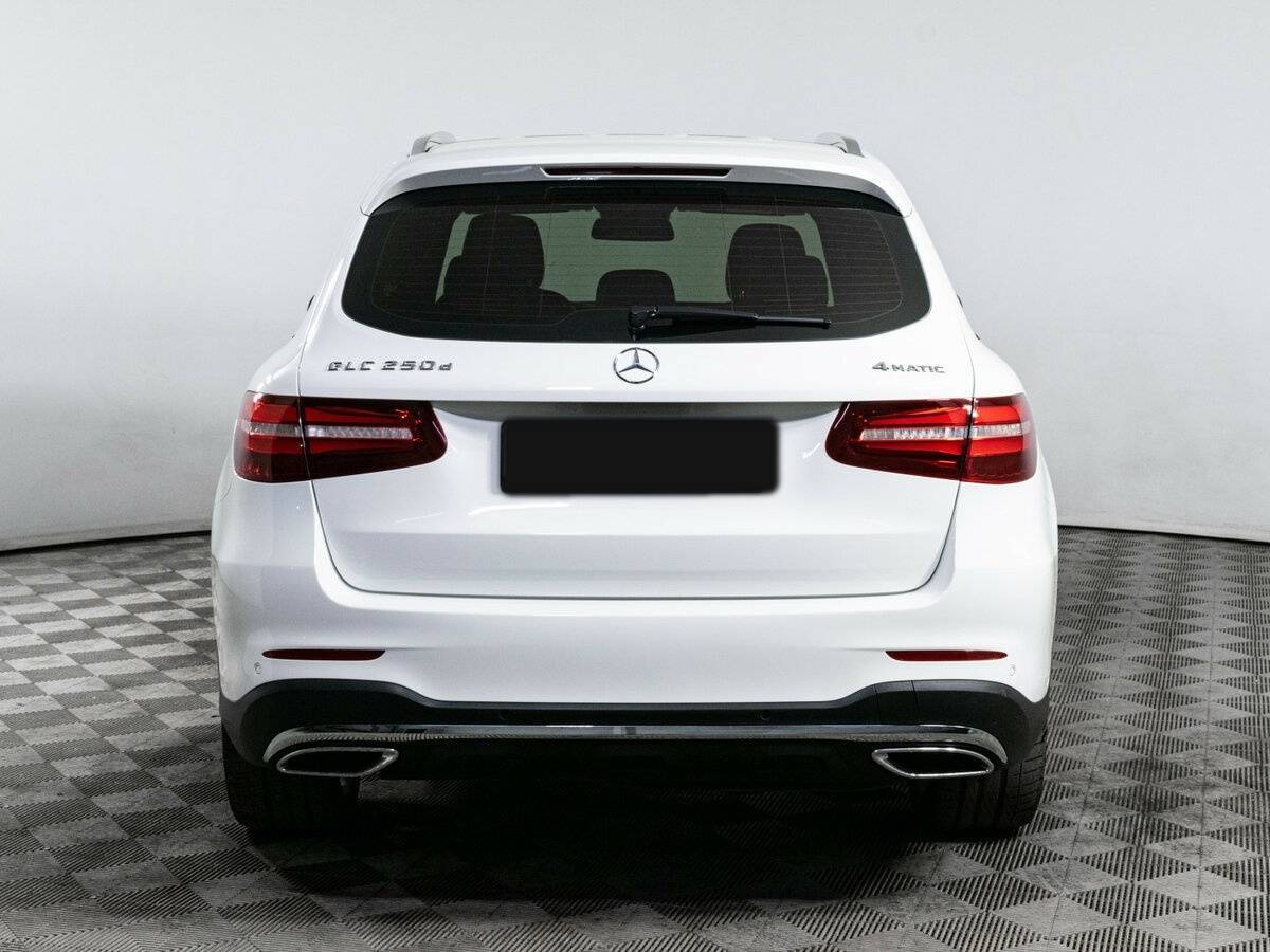 Mercedes-Benz GLC с пробегом — 2016 год. Фото: #5