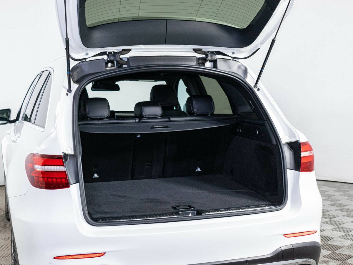 Mercedes-Benz GLC с пробегом — 2016 год. Фото: #8