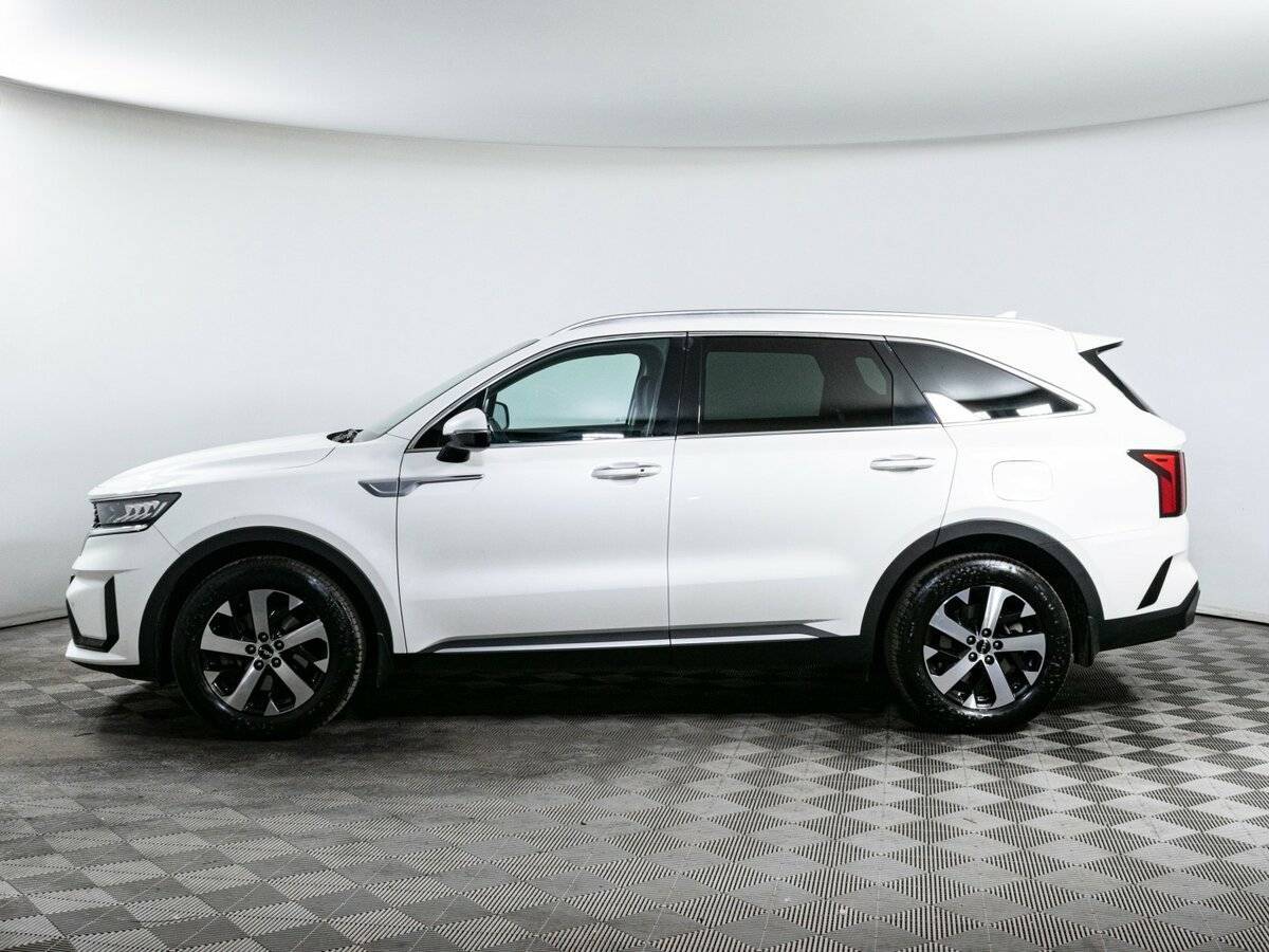 Kia Sorento с пробегом — 2023 год. Фото: #7