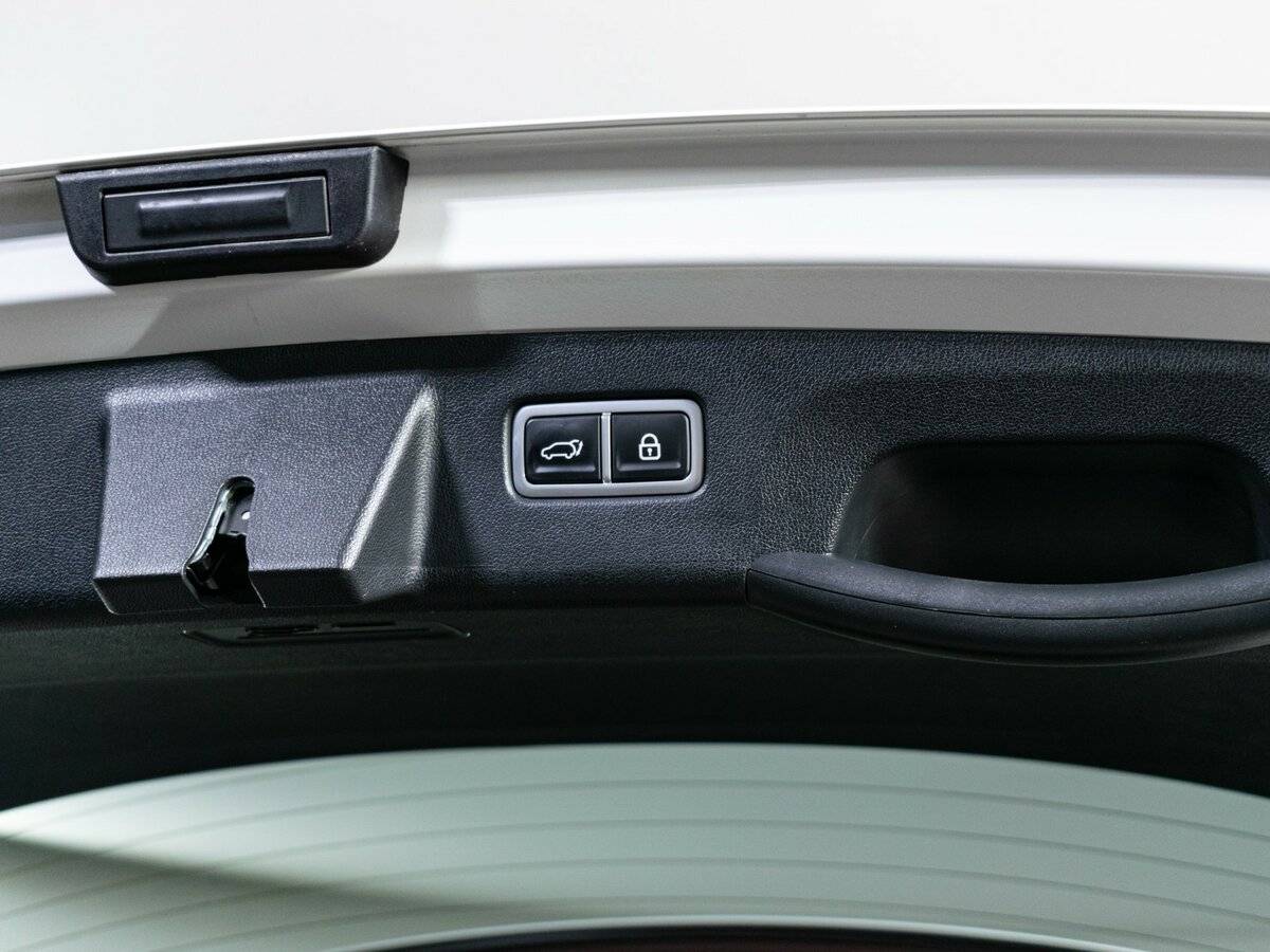 Kia Sorento с пробегом — 2023 год. Фото: #9