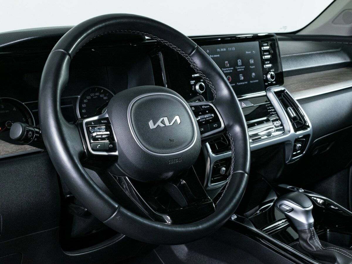 Kia Sorento с пробегом — 2023 год. Фото: #14