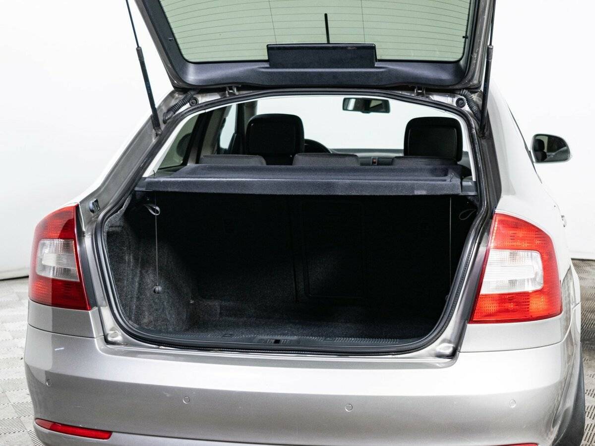 Skoda Octavia с пробегом — 2011 год. Фото: #8