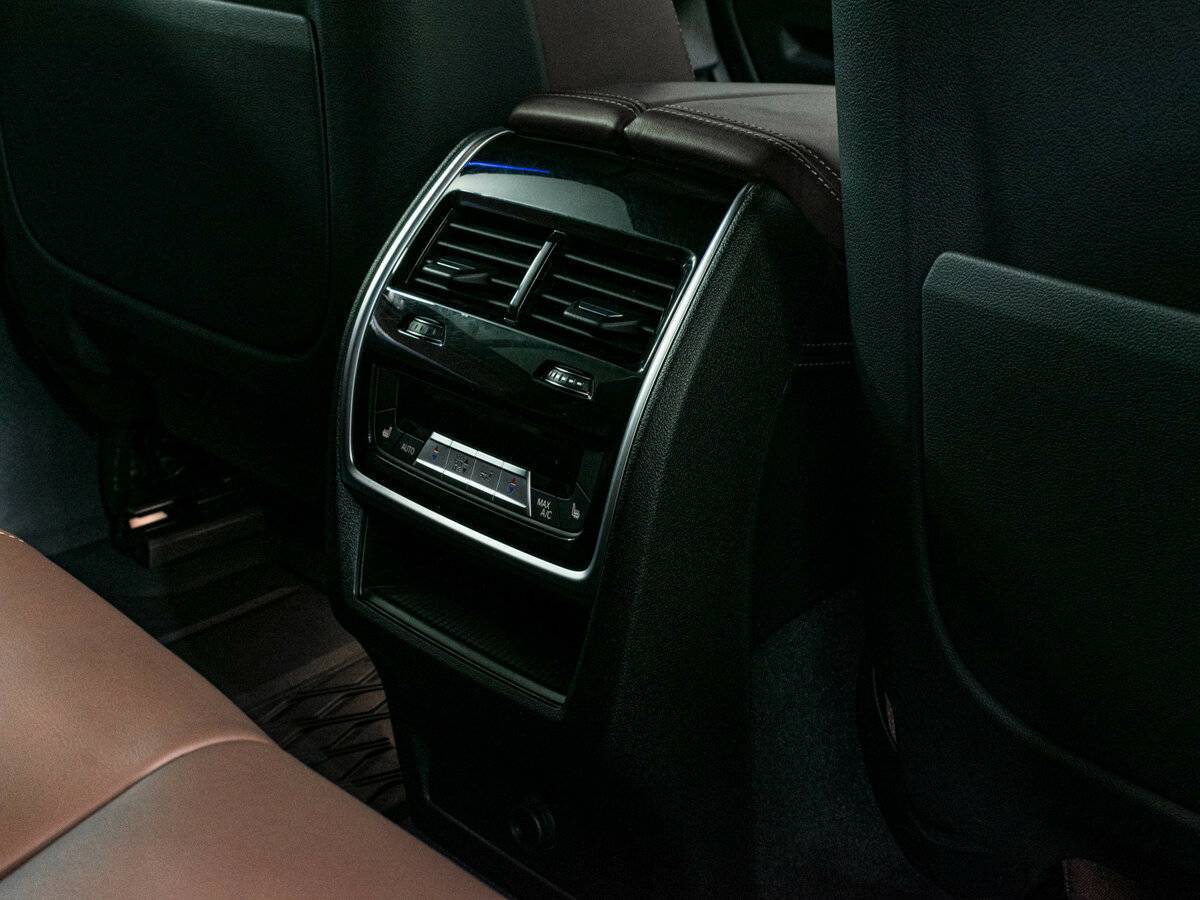 BMW X5 с пробегом — 2020 год. Фото: #13