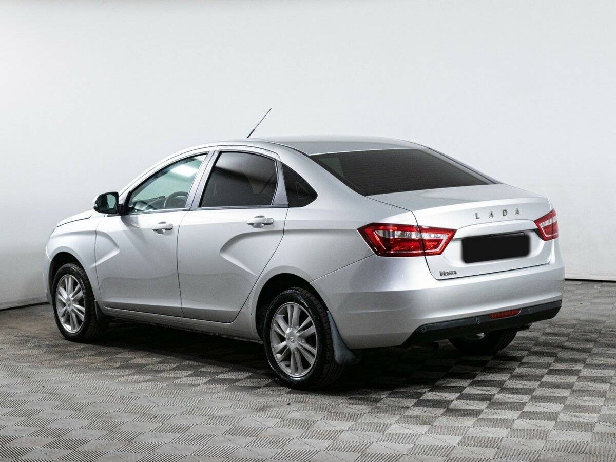 Lada (ВАЗ) Vesta с пробегом — 2021 год. Фото: #5