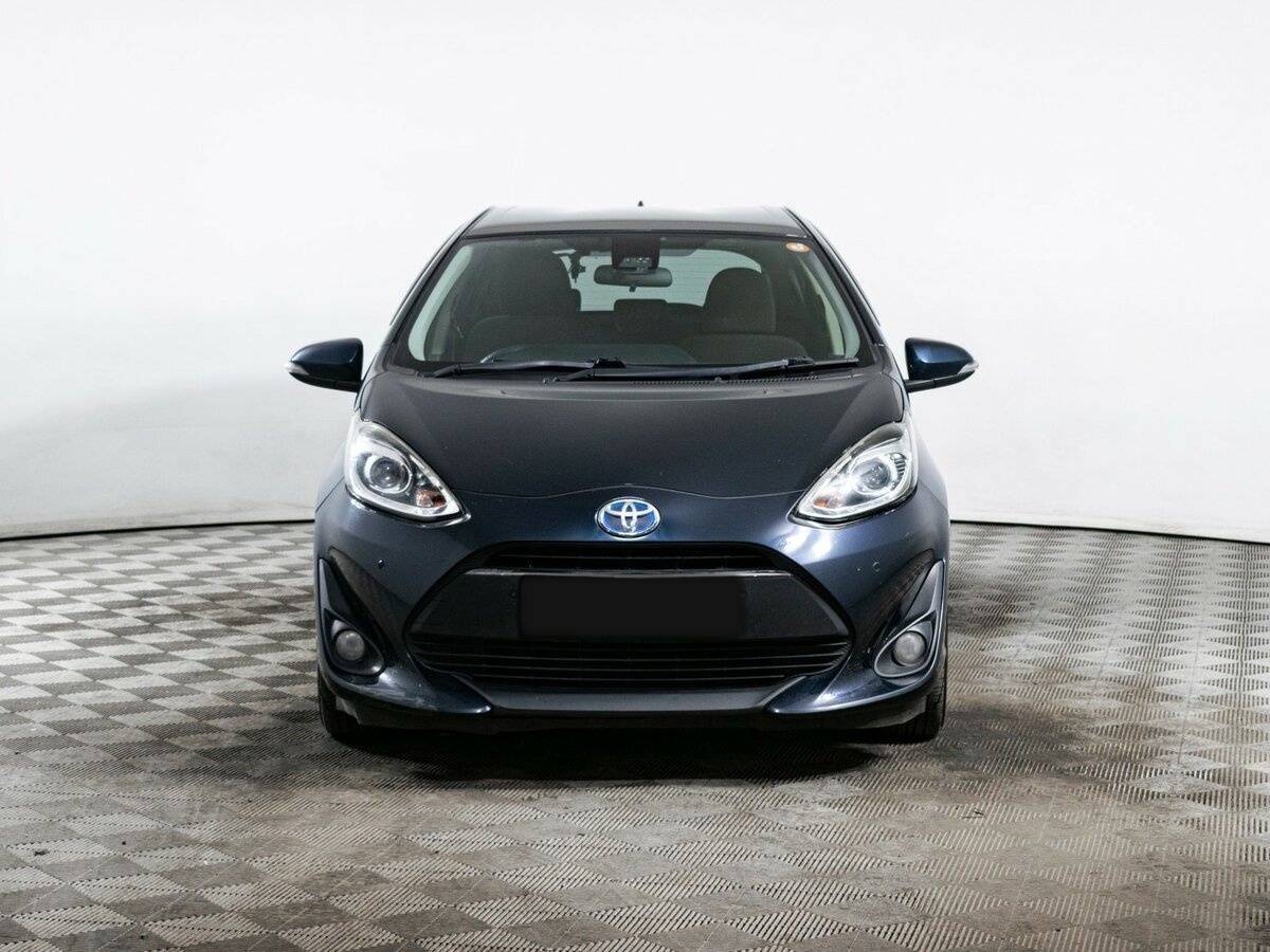 Toyota Aqua с пробегом — 2018 год. Фото: #1