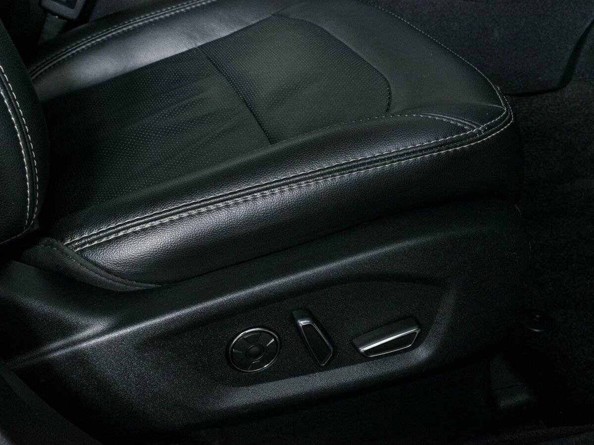 Ford Explorer с пробегом — 2018 год. Фото: #19