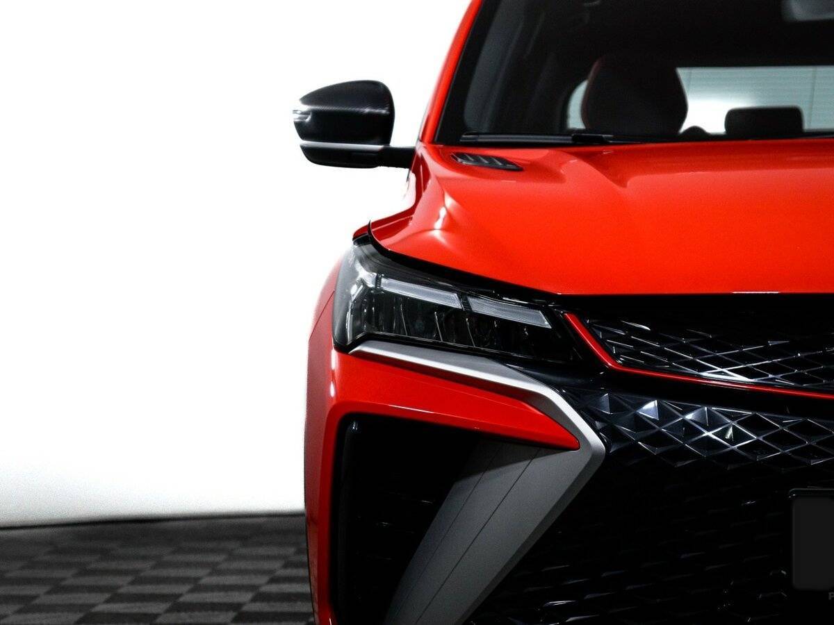 Geely Coolray с пробегом — 2024 год. Фото: #17