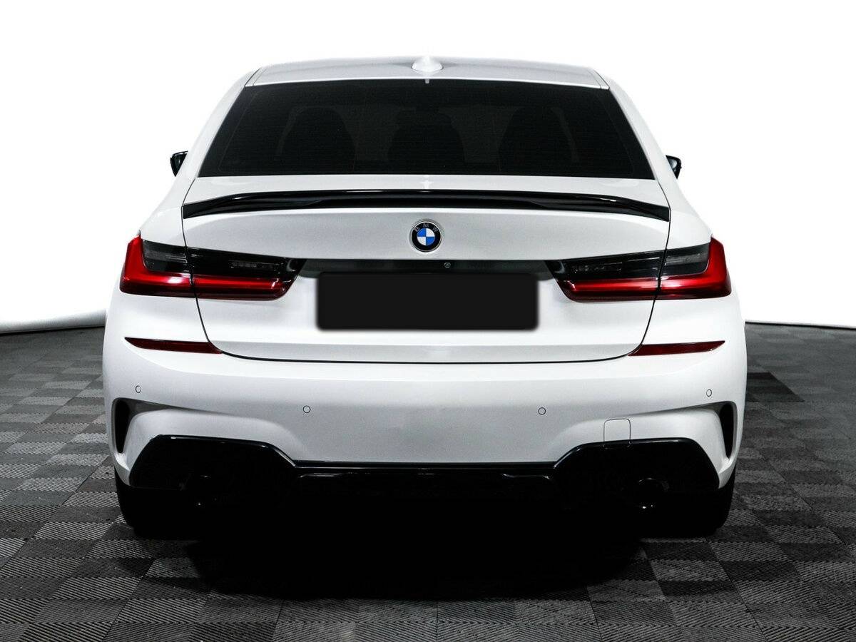 BMW 3 серии с пробегом — 2020 год. Фото: #5