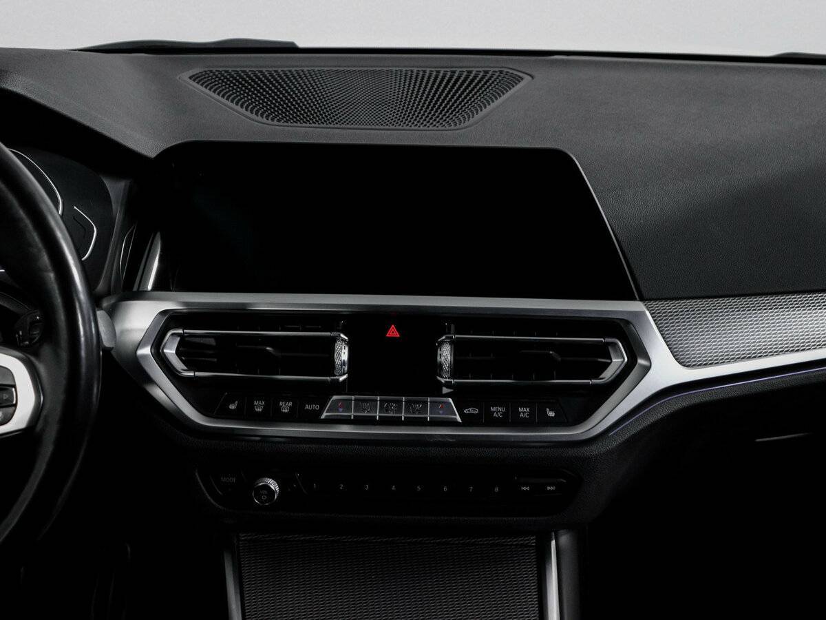 BMW 3 серии с пробегом — 2020 год. Фото: #12