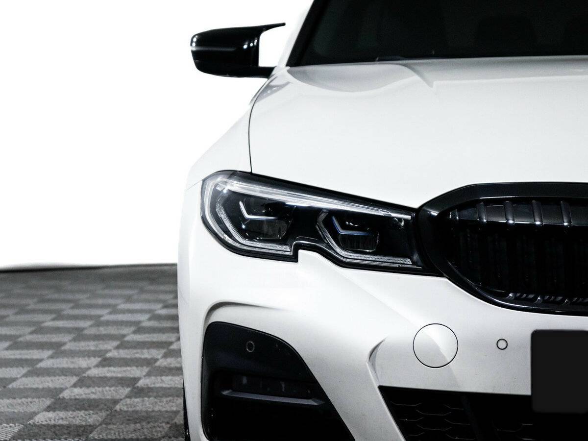 BMW 3 серии с пробегом — 2020 год. Фото: #17
