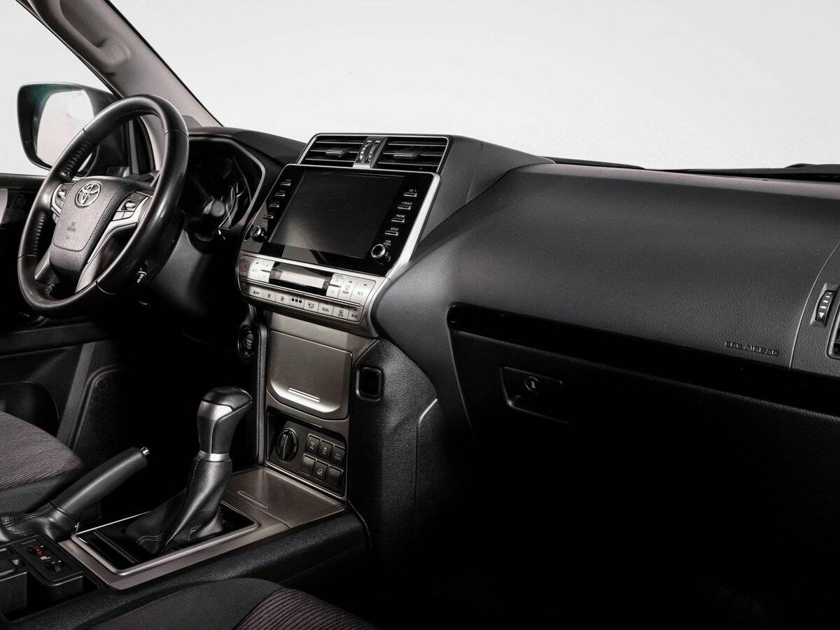Toyota Land Cruiser Prado с пробегом — 2021 год. Фото: #8