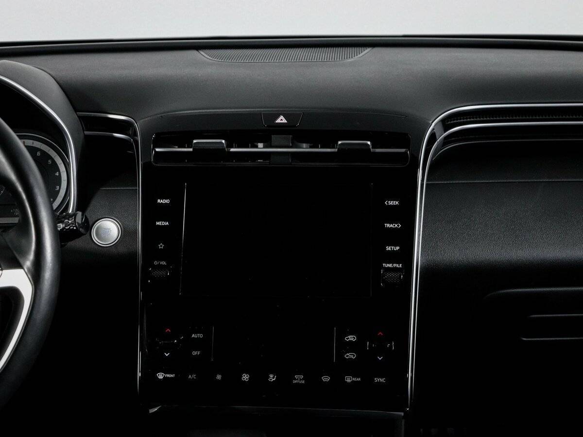 Hyundai Tucson с пробегом — 2024 год. Фото: #11