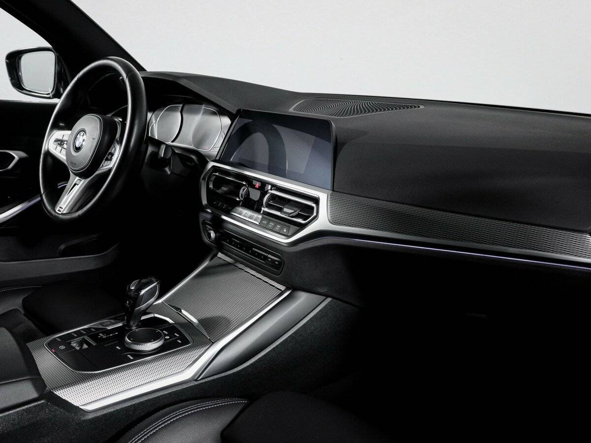 BMW 3 серии с пробегом — 2020 год. Фото: #8