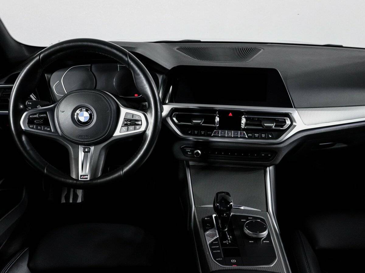 BMW 3 серии с пробегом — 2020 год. Фото: #11