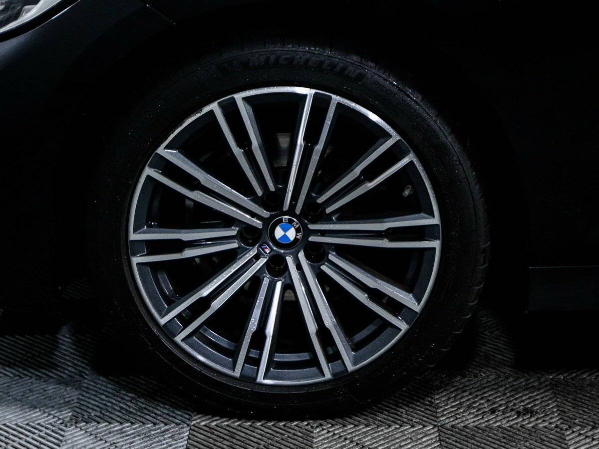 BMW 3 серии с пробегом — 2020 год. Фото: #14
