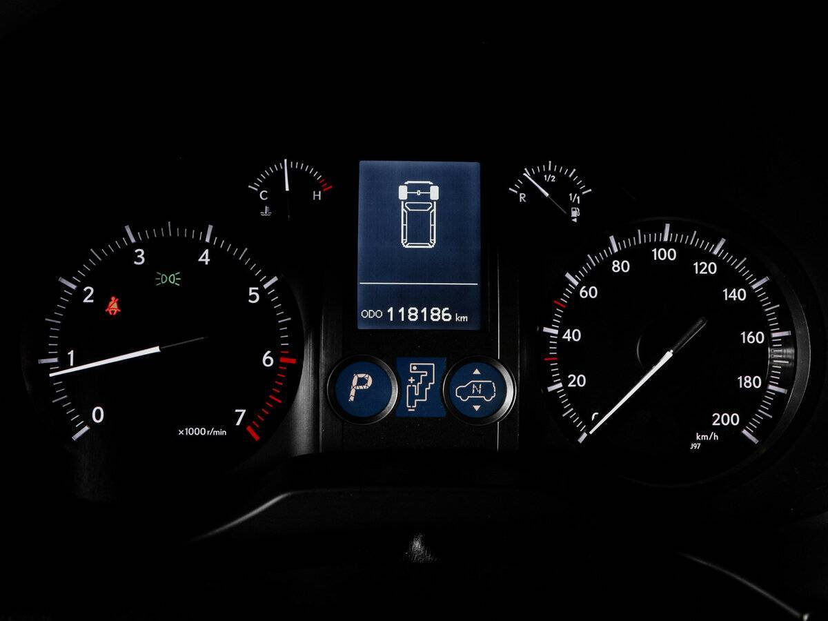 Lexus GX с пробегом — 2015 год. Фото: #10