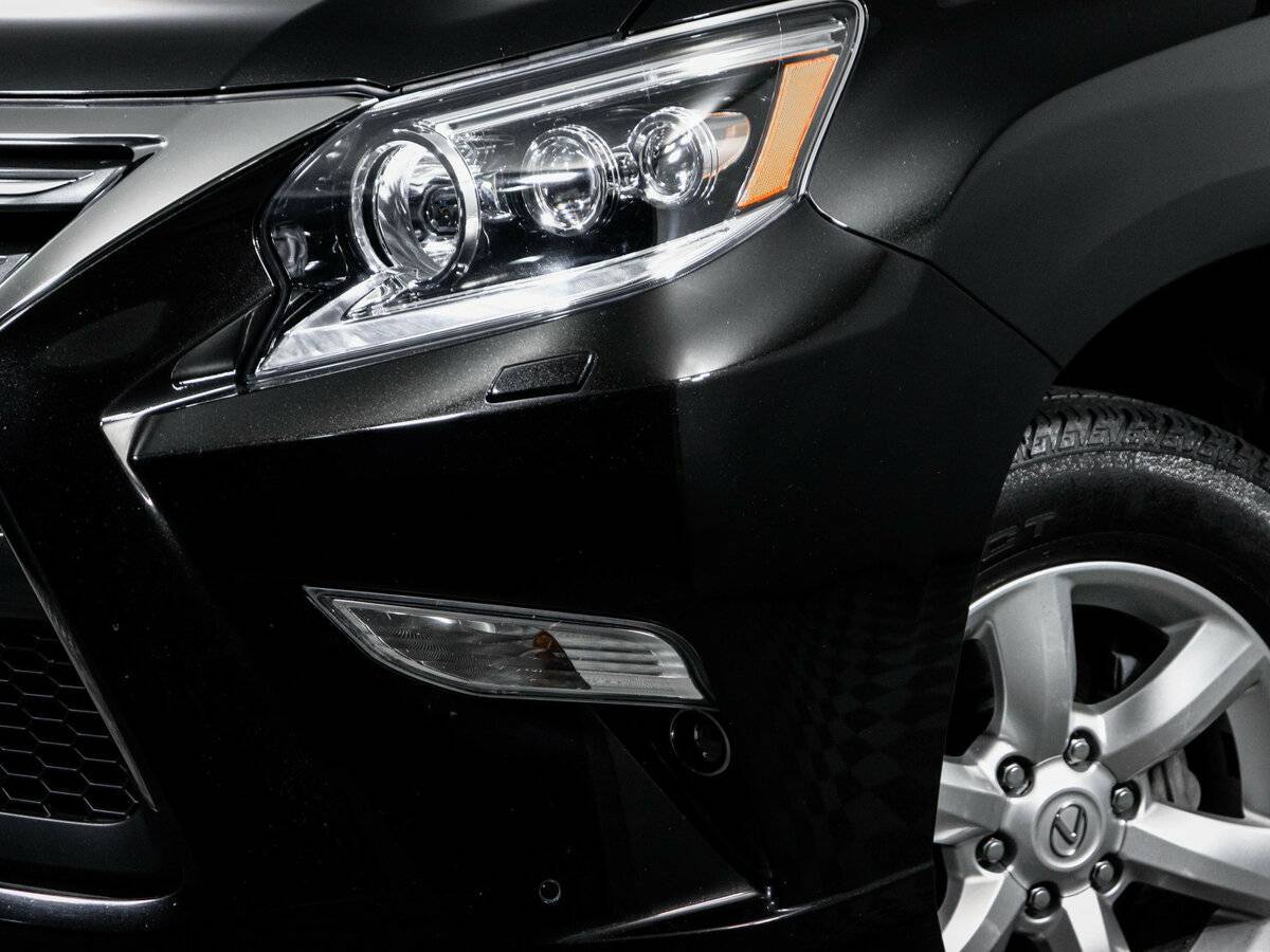 Lexus GX с пробегом — 2015 год. Фото: #15