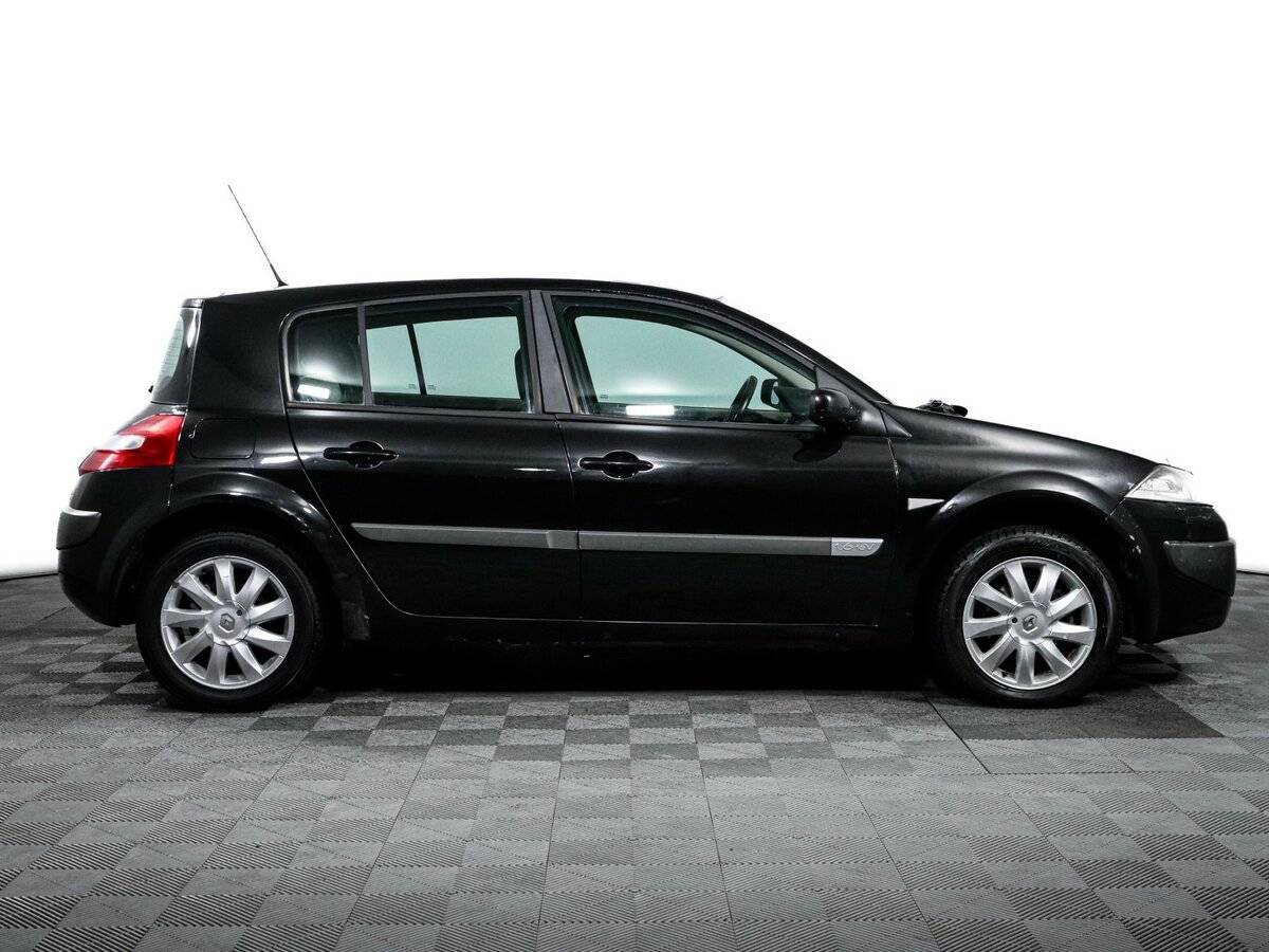 Renault Megane с пробегом — 2006 год. Фото: #3