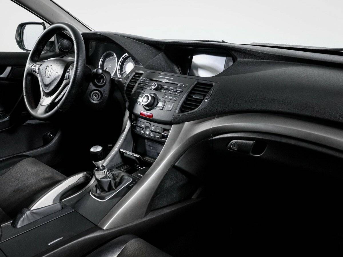 Honda Accord с пробегом — 2008 год. Фото: #8