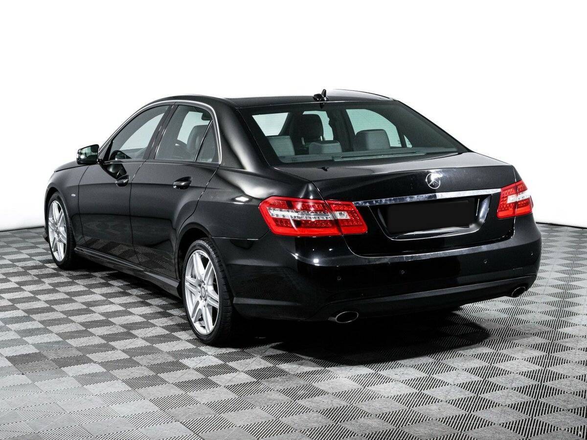 Mercedes-Benz E-Класс с пробегом — 2010 год. Фото: #6