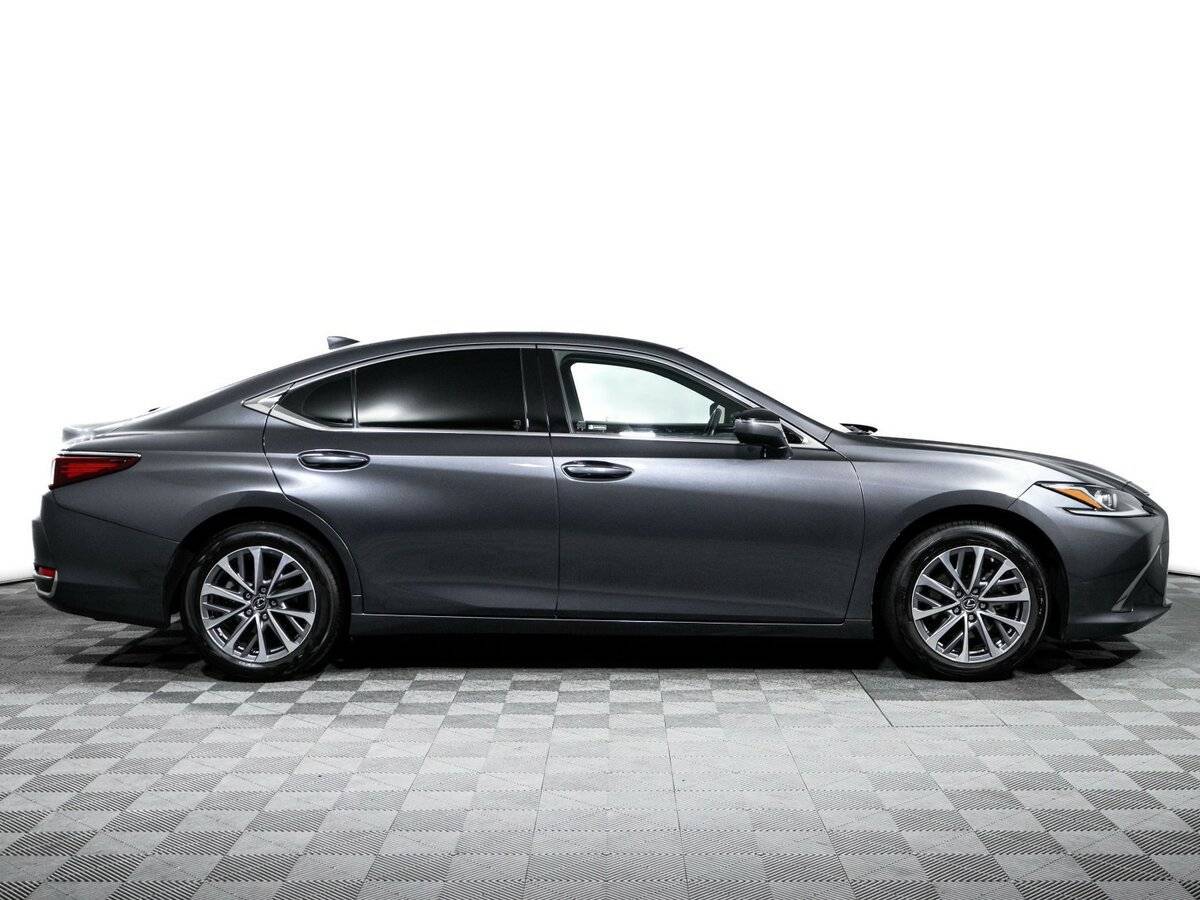 Lexus ES с пробегом — 2021 год. Фото: #3
