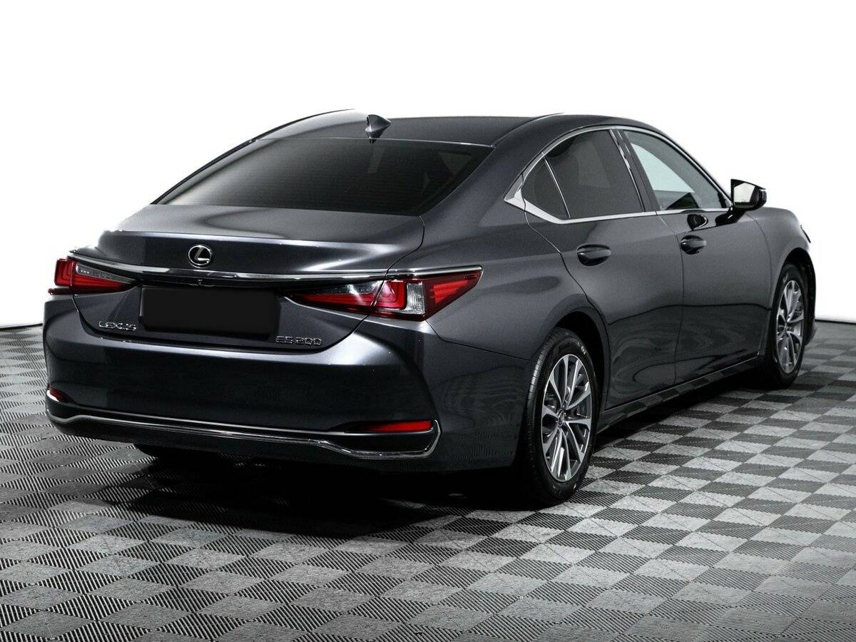 Lexus ES с пробегом — 2021 год. Фото: #4