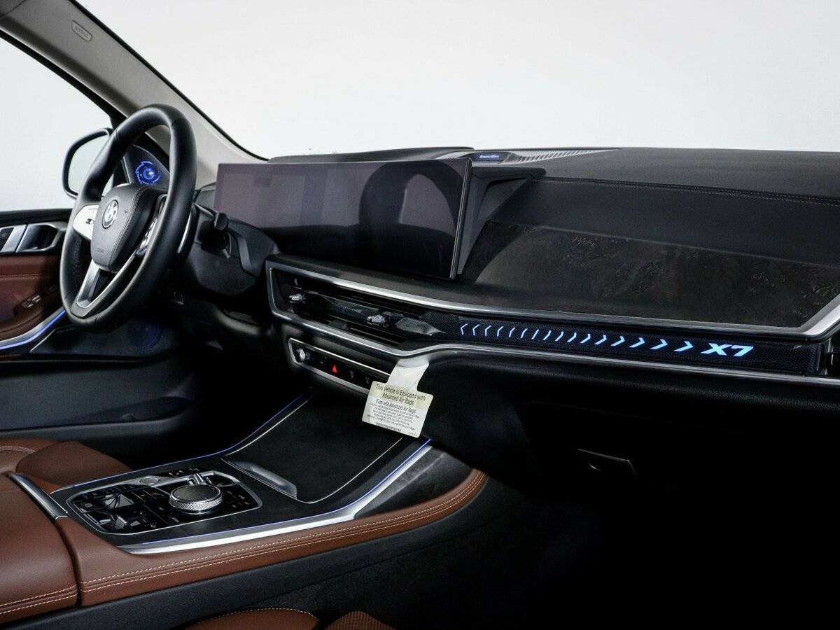 BMW X7 с пробегом — 2022 год. Фото: #8