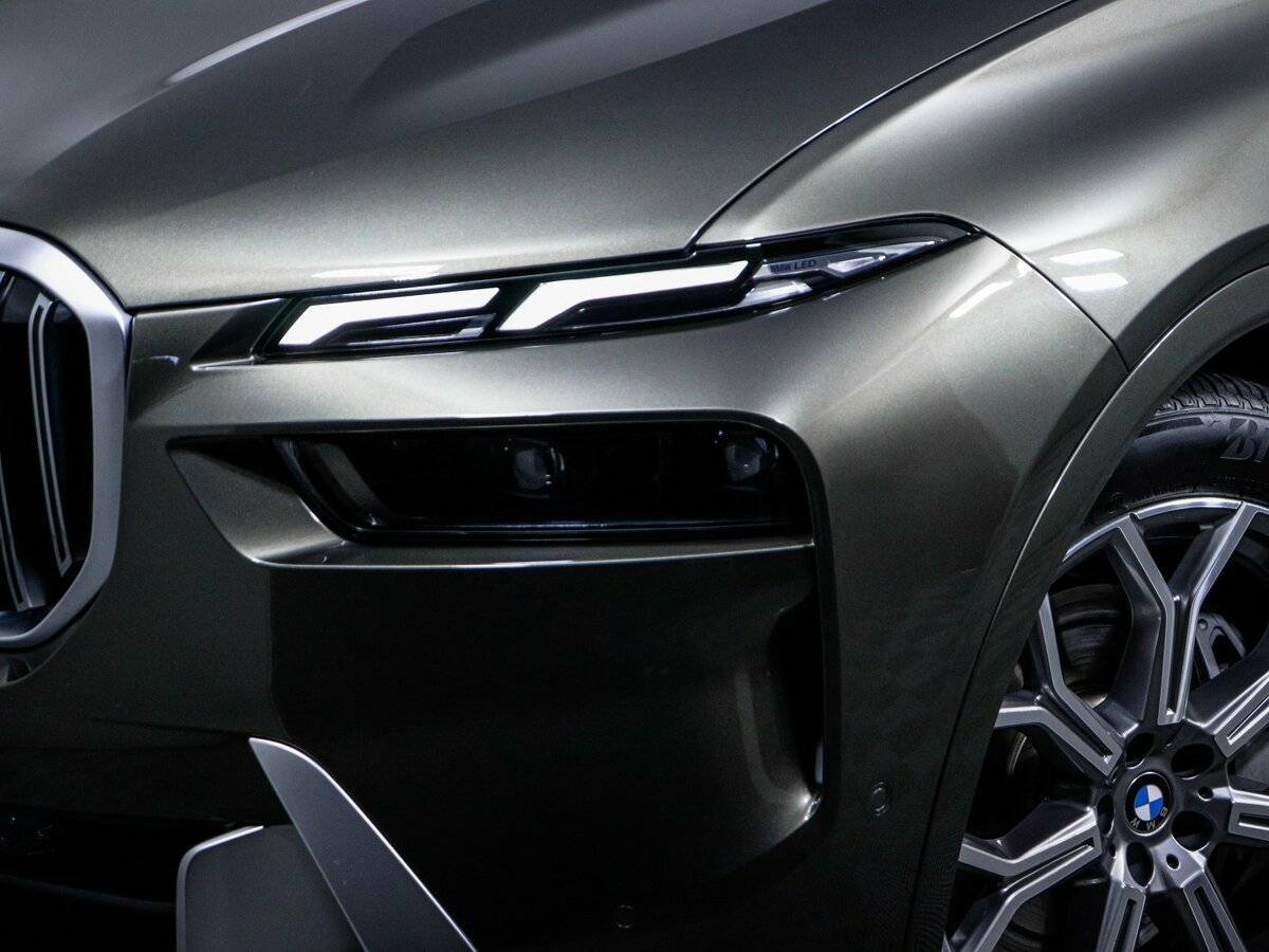 BMW X7 с пробегом — 2022 год. Фото: #16