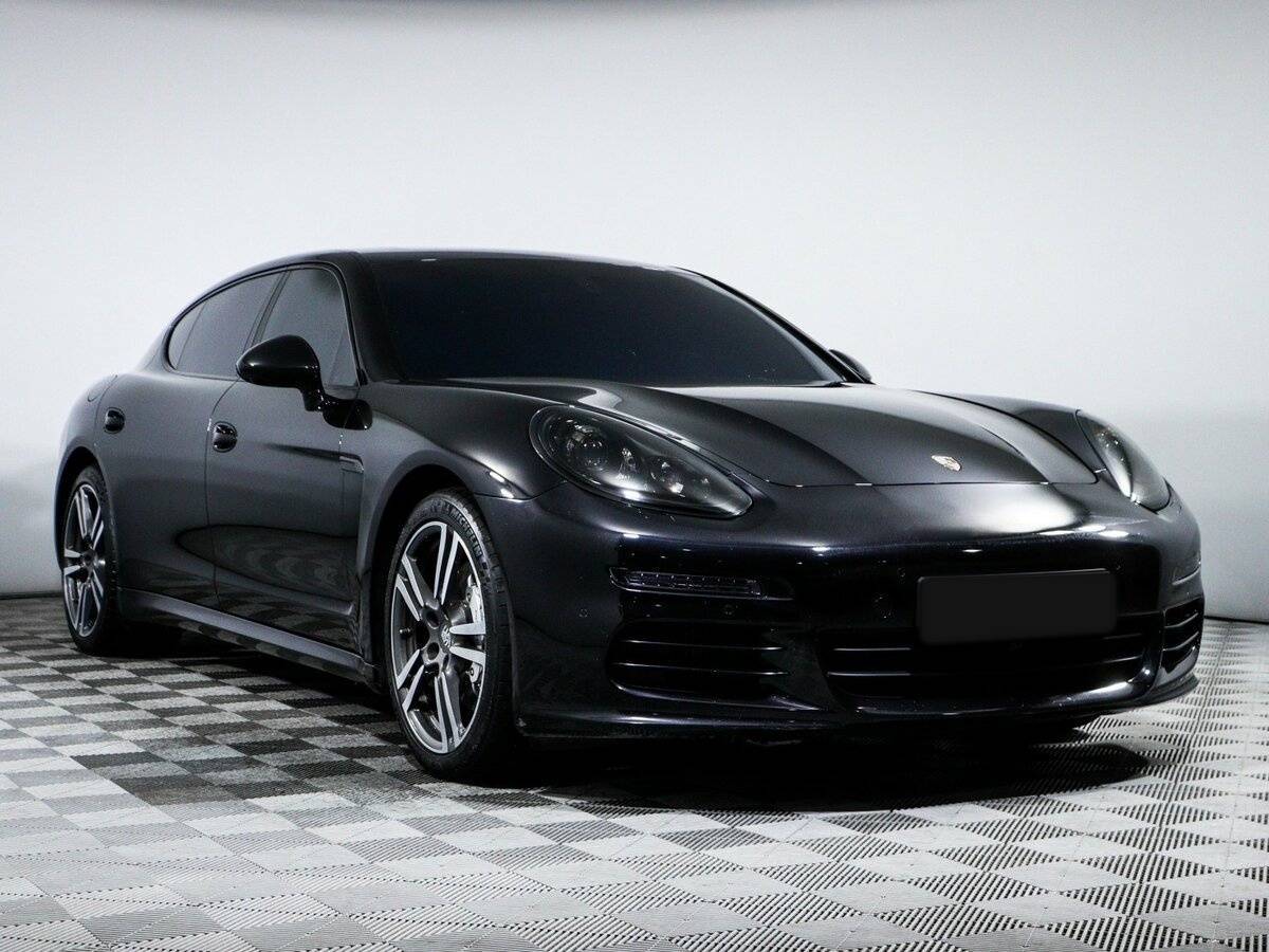 Porsche Panamera с пробегом — 2013 год. Фото: #2