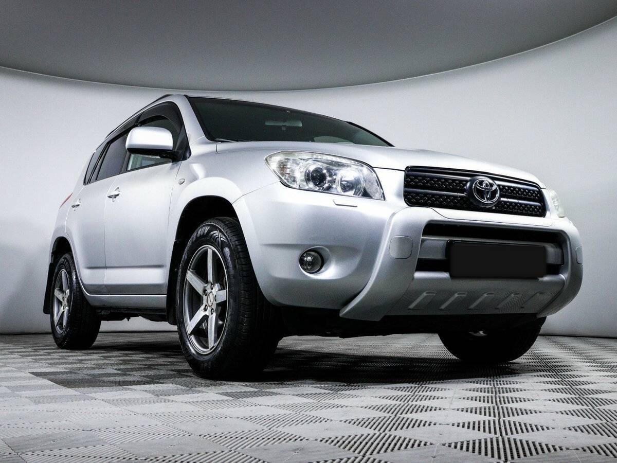Toyota RAV4 с пробегом — 2006 год. Фото: #15