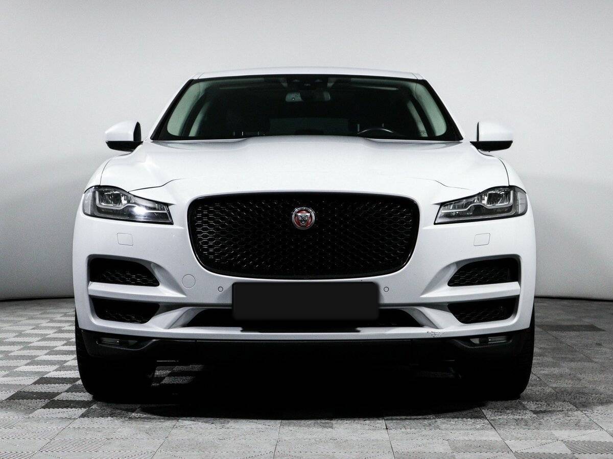 Jaguar F-Pace с пробегом — 2016 год. Фото: #1