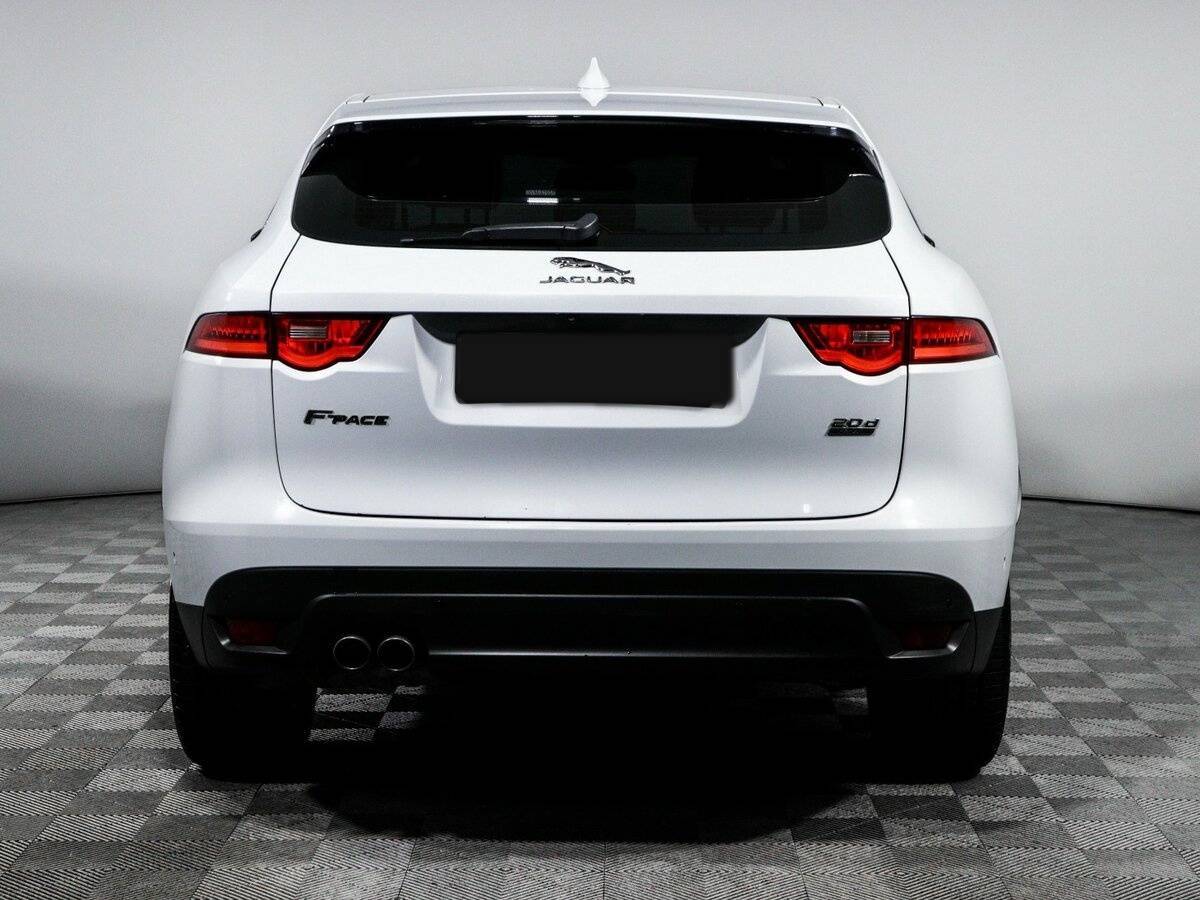 Jaguar F-Pace с пробегом — 2016 год. Фото: #4